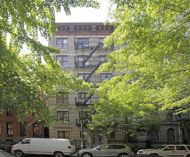 42 Bank St in New York, NY - Foto de edificio - Building Photo