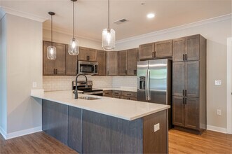 Shore Acres in Indianapolis, IN - Building Photo - Interior Photo
