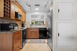 11933 Suellen Cir in Wellington, FL - Building Photo - Building Photo