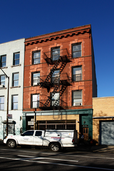 38 Henry St in Brooklyn, NY - Foto de edificio