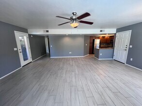 7255 E Snyder Rd in Tucson, AZ - Building Photo - Building Photo