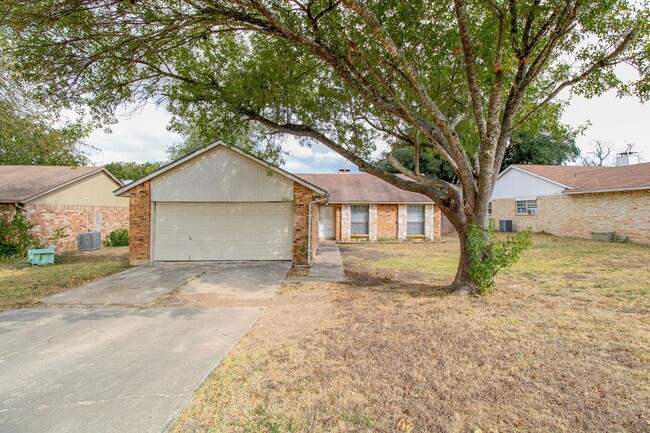 3501 Turnabout Loop in Schertz, TX - Building Photo - Building Photo