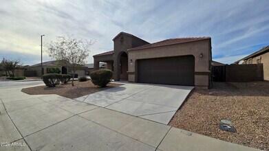 5042 S 237th Dr in Buckeye, AZ - Building Photo - Building Photo