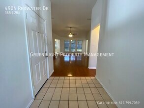 4904 Redwater Dr in Arlington, TX - Building Photo - Building Photo