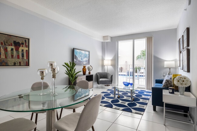 Miami Riverfront Residences in Miami, FL - Building Photo - Interior Photo