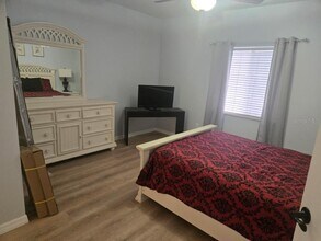 13226 Galicia St in Orlando, FL - Building Photo - Building Photo