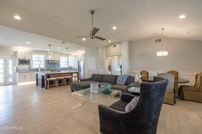 3621 N Kachina Ln in Scottsdale, AZ - Building Photo - Building Photo