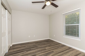 2664 Ridgecrest Ln in Covington, KY - Foto de edificio - Building Photo