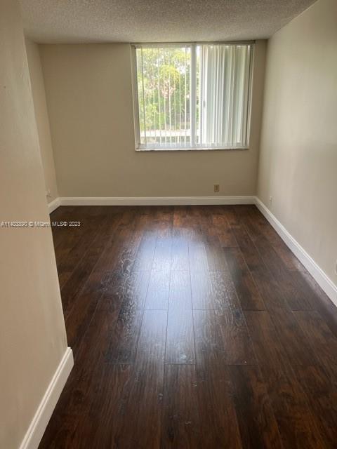 10773 CLEARY Blvd, Unit 209 in Plantation, FL - Foto de edificio