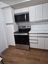 5000 Town Center in Southfield, MI - Foto de edificio - Building Photo