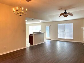 5512 Gessner Ct in Arlington, TX - Building Photo - Building Photo