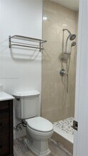 107-xx 142nd Ct in Miami, FL - Building Photo - Building Photo