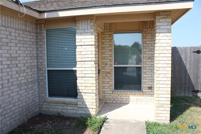 2742 FM1044 in New Braunfels, TX - Building Photo - Building Photo