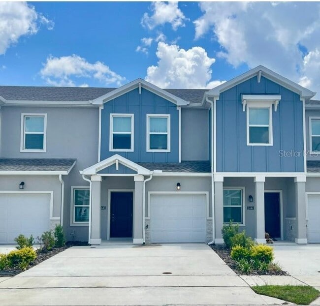property at 2440 Skyline Lp