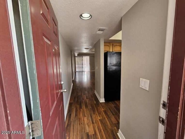 3420 W Danbury Dr in Phoenix, AZ - Building Photo - Building Photo