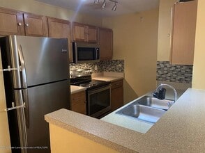 12948 Townsend Dr in Grand Ledge, MI - Building Photo - Building Photo