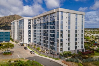 Hale Mahana in Honolulu, HI - Building Photo - Building Photo