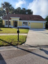 121 Biltmore Pl in Panama City Beach, FL - Building Photo