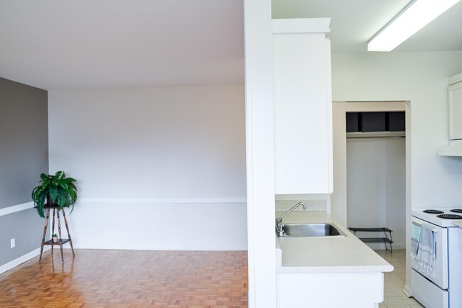 property at 365 Edison Av