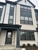 6408 Levi Ln in Morton Grove, IL - Building Photo