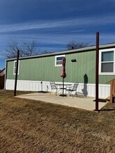 3520 Gerry Dr in Granbury, TX - Building Photo - Building Photo