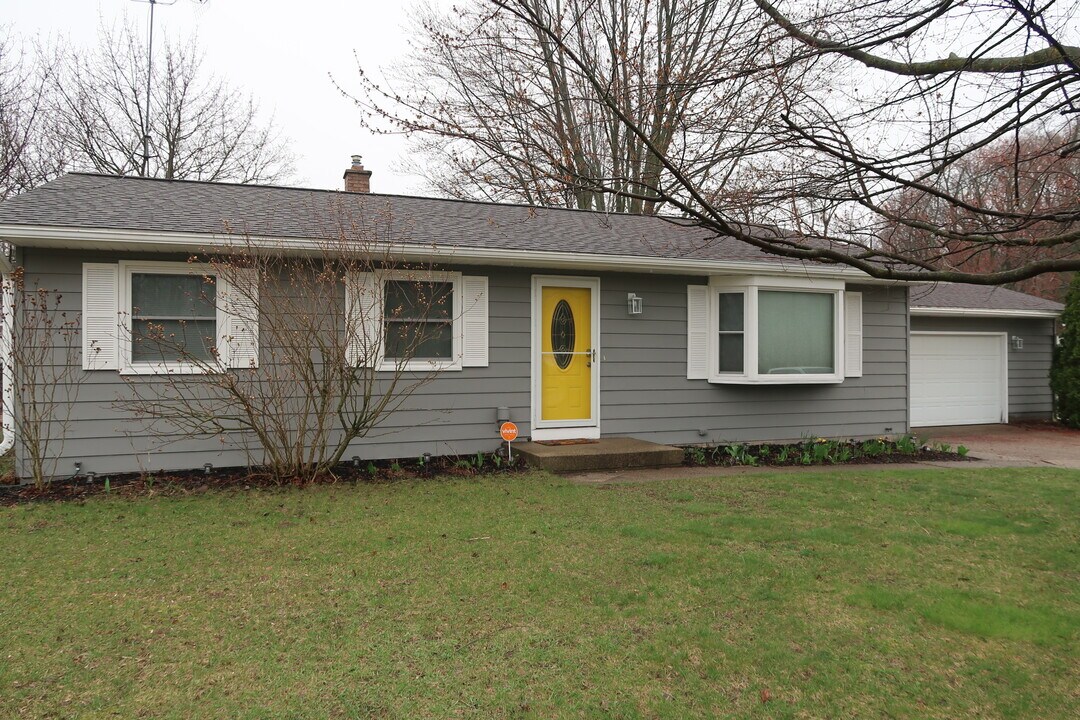 1264 Brookridge SE in Grand Rapids, MI - Building Photo