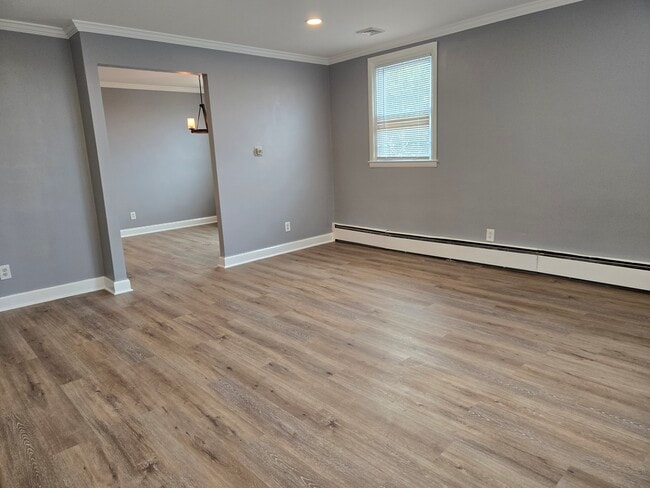 7024 Stenton Ave, Unit Suite B in Philadelphia, PA - Building Photo - Building Photo