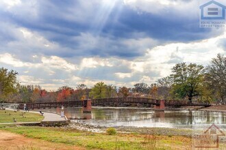 200 Sanders Ferry Rd-Unit -2211 in Hendersonville, TN - Building Photo - Building Photo