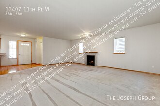 13407 11th Pl W in Everett, WA - Building Photo - Building Photo