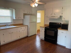 139 Chantilly St in Lexington, KY - Building Photo - Building Photo