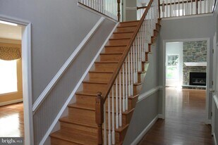 12506 Seurat Ln in North Potomac, MD - Building Photo