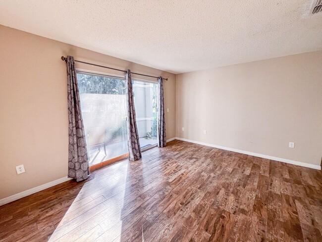 3705 SW 27th St in Gainesville, FL - Building Photo - Building Photo