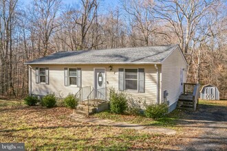 6515 Patuxent Woods Ln in Hughesville, MD - Building Photo - Building Photo