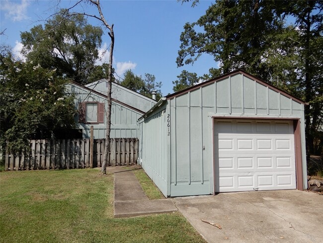 property at 26612 Quail Ct