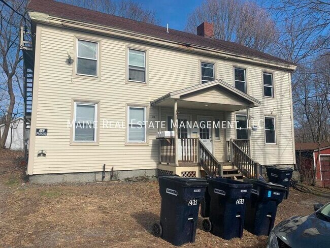 26 Autumn St in Bangor, ME - Building Photo - Building Photo