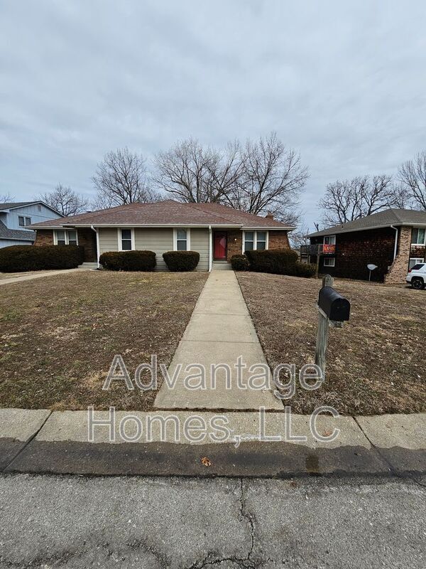 11418 E 71 St in Raytown, MO - Building Photo - Building Photo