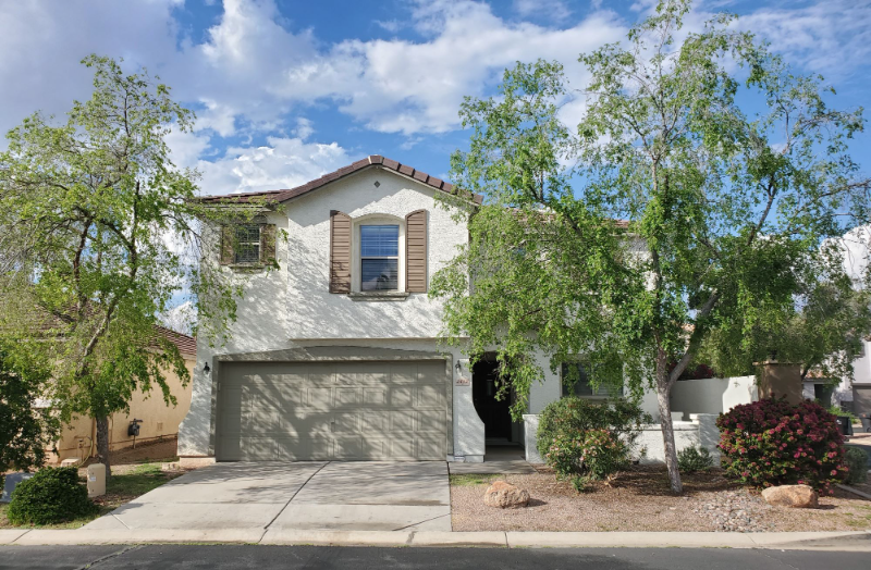 2452 S Nielson St in Gilbert, AZ - Building Photo