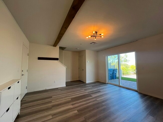 3736 Enchanted Sky St