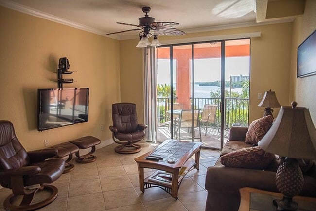 2747 Via Capri, Unit GV 1127 in Clearwater, FL - Building Photo - Building Photo