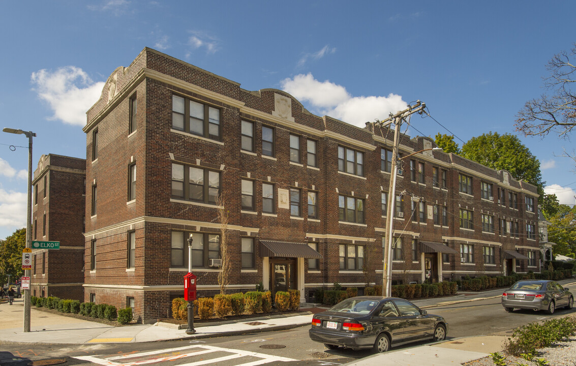 4 Elko St in Boston, MA - Building Photo