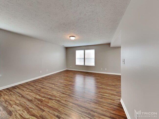 11949 Titania Cir in Indianapolis, IN - Building Photo - Building Photo