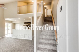 933 E Travel Ln in Kuna, ID - Building Photo - Building Photo