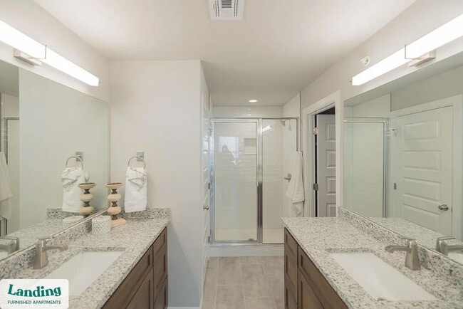 3401 Redbud Ln in Tulsa, OK - Building Photo - Building Photo