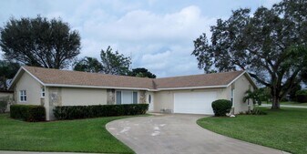1283 Anhinga Dr in Wellington, FL - Building Photo
