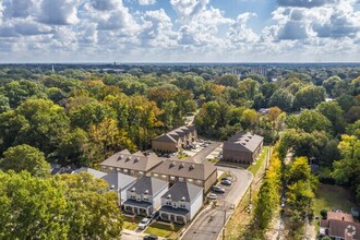 3891 Spottswood Ave in Memphis, TN - Building Photo - Building Photo