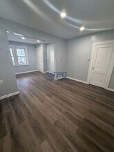 134 Dewey St-Unit -1 in Newark, NJ - Foto de edificio - Building Photo