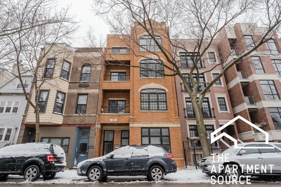 3338 N Sheffield Ave, Unit 3 in Chicago, IL - Building Photo