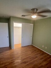 1126 E Brompton Dr in Pearland, TX - Building Photo - Building Photo