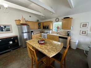 238 Avenida Montalvo, Unit A in San Clemente, CA - Building Photo - Building Photo