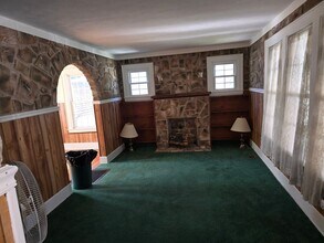 2118 Liberty St in Parkersburg, WV - Building Photo - Building Photo